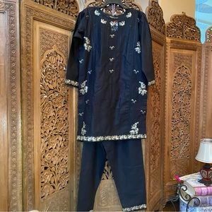 NWT beautiful black embroidered shalwar kameez